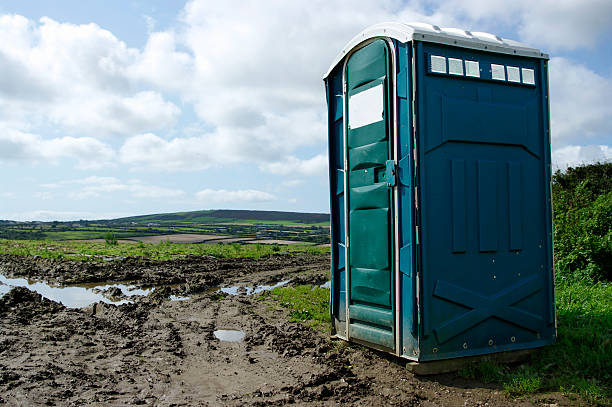 Best Portable Restroom Maintenance and Cleaning  in Robins, IA